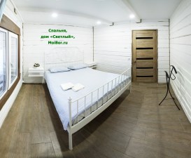 Первая спальня, дом Светлый, база отдыха в Бузулукском бору